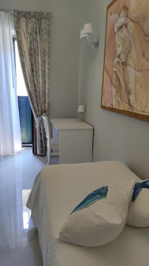 Lipari Suite B&B ภายนอก รูปภาพ