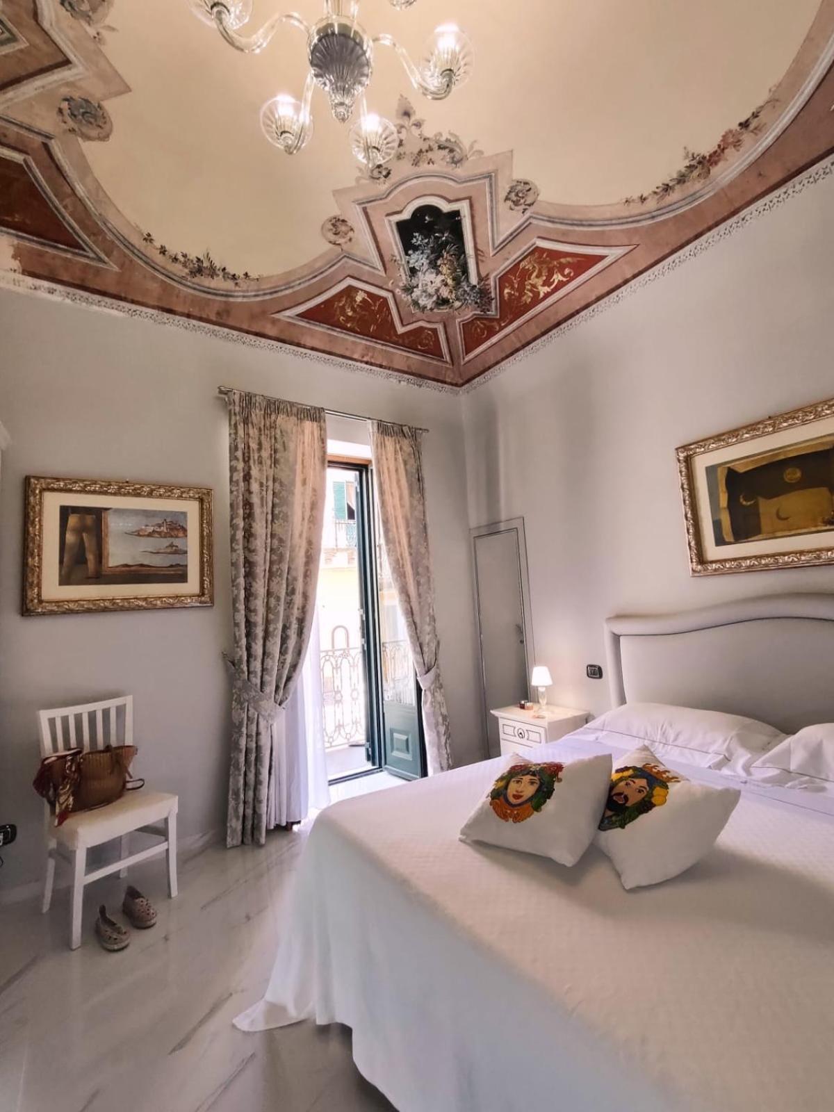 Lipari Suite B&B ภายนอก รูปภาพ